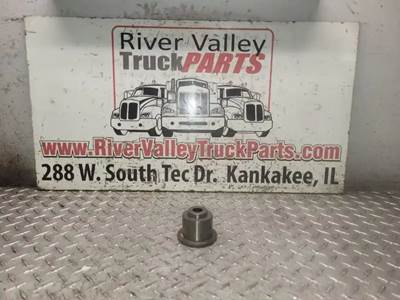 Caterpillar C12 Engine Part for a 2000 Freightliner FLD120