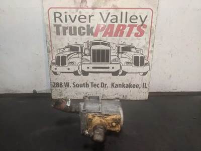Caterpillar C15 Engine Part for a 2006 Freightliner COLUMBIA 120