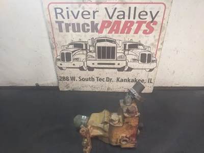 Caterpillar C7 Engine Part for a 2005 Freightliner FS65 Chassis