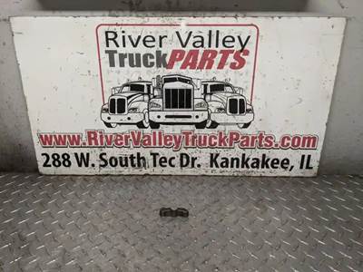 Caterpillar C7 Engine Part for a 2005 Freightliner FS65 Chassis