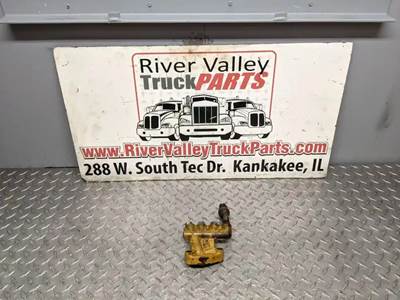 Caterpillar C7 Engine Part for a 2005 Freightliner FS65 Chassis