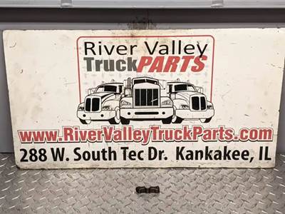 Caterpillar C7 Engine Part for a 2005 Freightliner FS65 Chassis