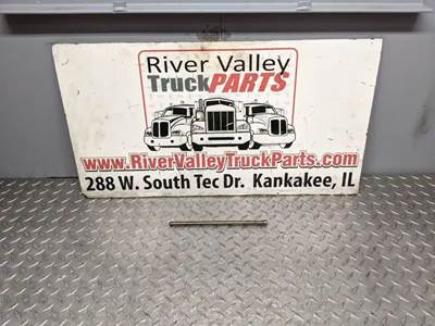 Caterpillar C7 Engine Part for a 2005 Freightliner FS65 Chassis