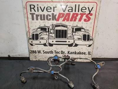 Cummins ISB 5.9L Fuel Line for 2001 Freightliner XCF Chassis, Part # 220372-39