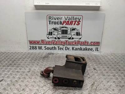 Cummins ISX Engine Part for a 2003 International 9900I