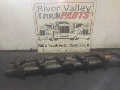 International DT466 Engine Part