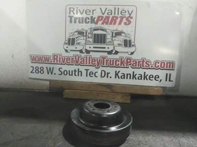 International DT466 Engine Part