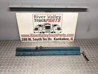 International DT466E Engine Part