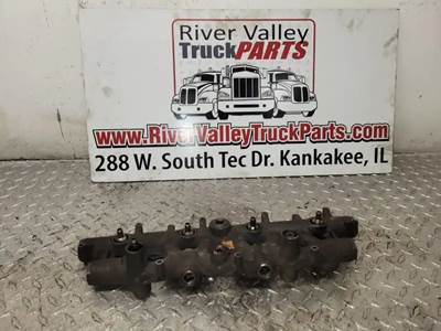 International VT365 Engine Part