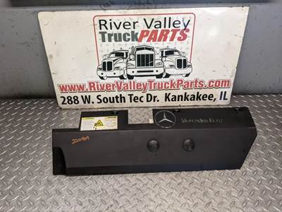 Mercedes-Benz MBE 926 Engine Part for a 2007 Freightliner M2 106