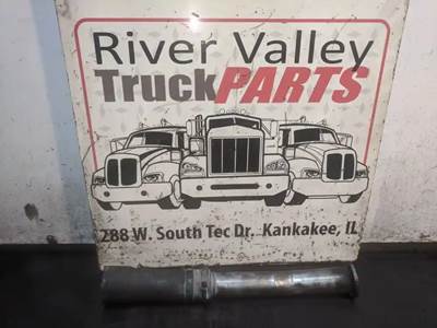 Volvo VED12 Engine Part for a 2005 Volvo VNM