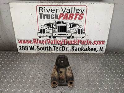 Chevrolet C60 Kodiak Engine Mount