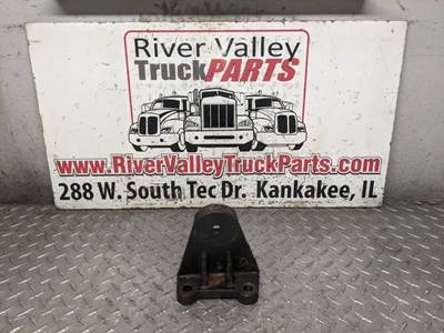 Chevrolet C60 Kodiak Engine Mount