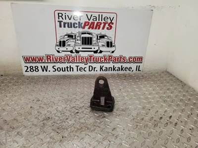 Freightliner B2 Engine Mount