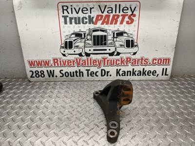 Freightliner Cascadia 125 Engine Mount