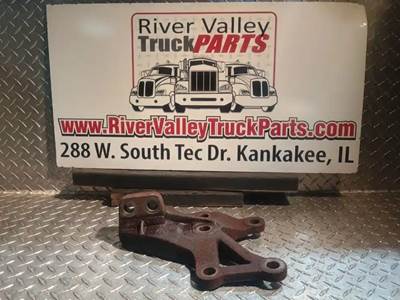 Freightliner Cascadia 125 Engine Mount