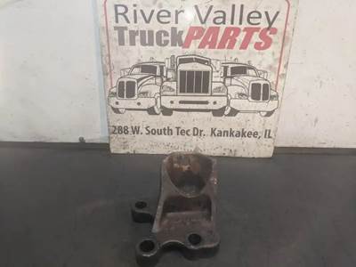 Freightliner Columbia 120 Engine Mount