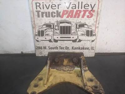 Freightliner FS65 Chassis Engine Mount