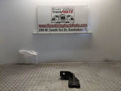 Freightliner M2 106 Engine Mount