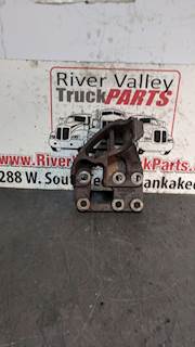 International 8600 Engine Mount