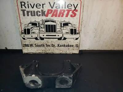 International 9400 Engine Mount