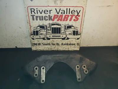 International 9400 Engine Mount