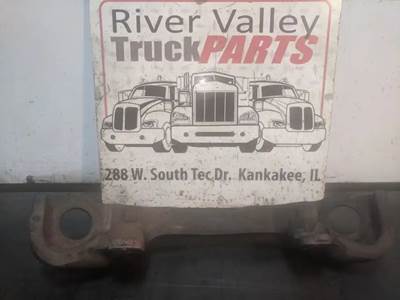 International DuraStar 4300 Engine Mount