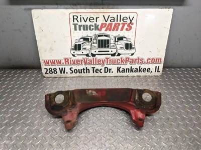 International DuraStar 4300 Engine Mount