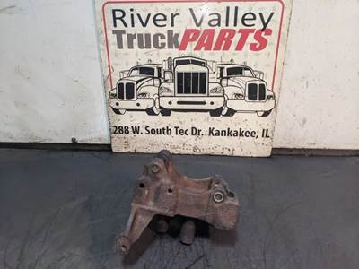 Isuzu NPR HD Engine Mount for a 1999 Isuzu NPR-HD