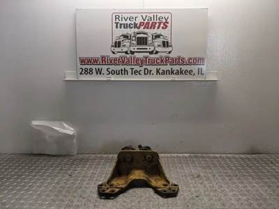 Kenworth T800 Engine Mount