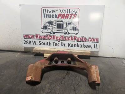 Kenworth T880 Engine Mount