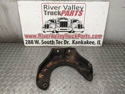 Mack RD688S Engine Mount
