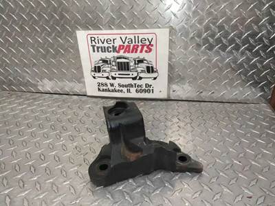 Peterbilt 579 Engine Mount