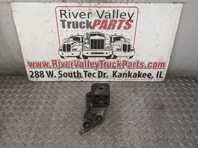 Peterbilt 587 Engine Mount