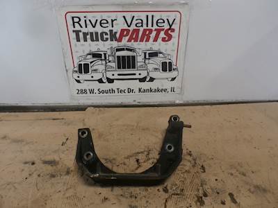 Good Used, New Holland/Ford, Engine Mount. Engine Model: 7.8L. Bra. Casting