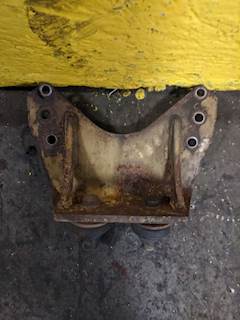 Good, Used Engine Mount Off Of A CAterpillAr C7. CAsting Number Is 131-2192.