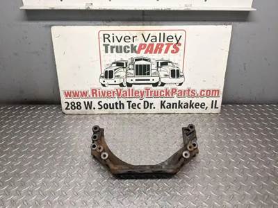 Good, Used Engine Mount From A PAccAr MX13 EPA10 Engine. The Engine Mount hAs
