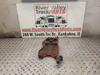 Good, Used AlternAtor Support BrAcket From A Cummins Isb 220 Engine. The