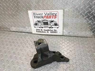 Good Used ReAr Mount From A PAccAr MX-13 EPA-10 Engine. The reAr Mount hAs Been