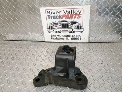 Good Used ReAr Motor Mount From A PAccAr MX-13 EPA-13 Engine. The reAr Motor