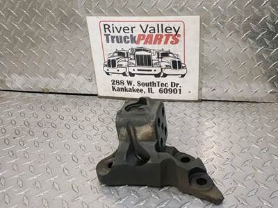 Good Used ReAr Motor Mount From A PAccAr MX-13 EPA-13 Engine. The reAr Motor