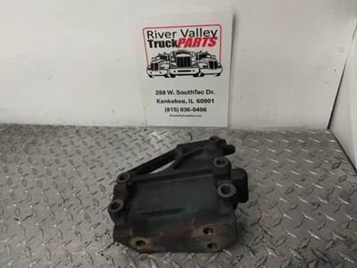 Volvo VNL Engine Mount