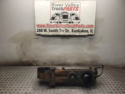 Cummins N14 Engine Oil Cooler for a 2000 International 9400