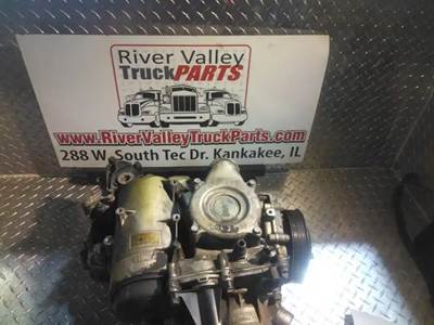 Detroit DD15 Engine Oil Cooler