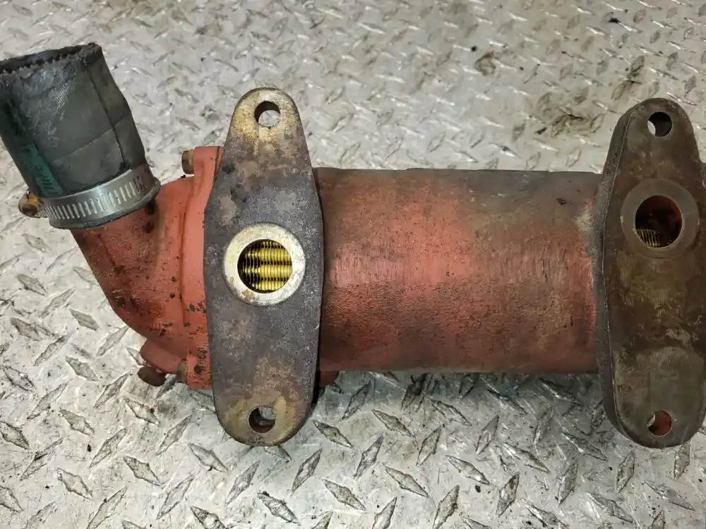 Ford 7.8L Engine Oil Cooler for a 1987 Ford F800 For Sale Kankakee