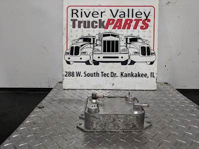 International MaxxForce 7 Engine Oil Cooler