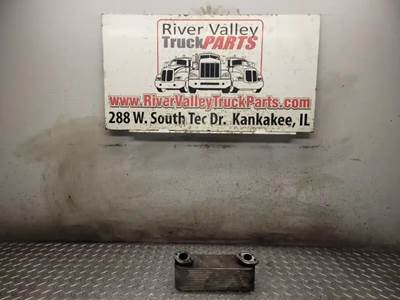 Mercedes-Benz MBE 4000 Engine Oil Cooler for a 2007 Freightliner COLUMBIA 120