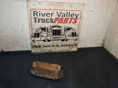 Mercedes-Benz MBE 900 Engine Oil Cooler for a 2006 Freightliner M2 106