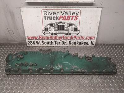 Volvo VED12 Engine Oil Cooler for a 1995 White WG