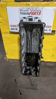 Caterpillar C10 Engine Oil Pan